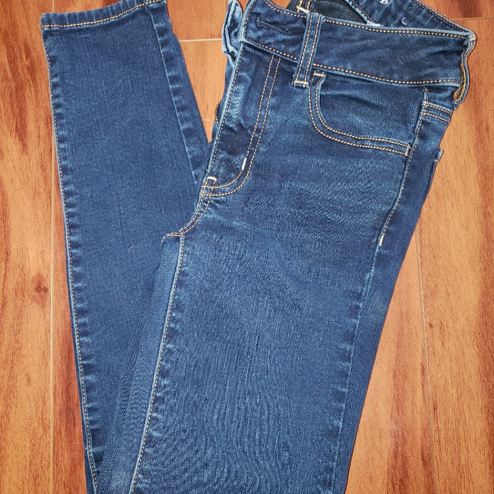 *SOLD*American Eagle  Jegging sz 00 short